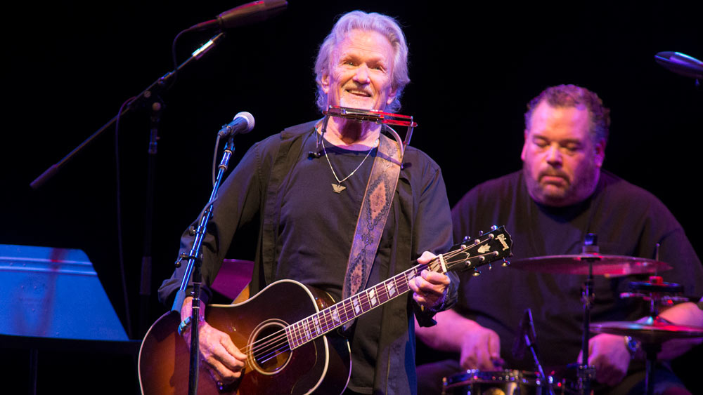 Kris Kristofferson, Singer-Songwriter and Actor, Dies at 88 