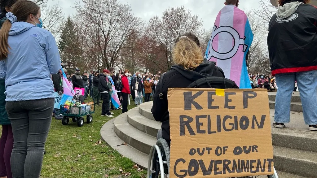 Appeals Court Blocks Ohio's Ban on Gender-Affirming Care for Minors