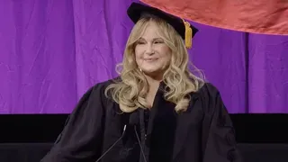Watch: Jennifer Coolidge Makes Commencement Speech at College Graduation, Shouts Out to 'Very Excited Gay Students'