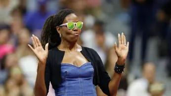 From Gowns to Pantsuits, Michelle Obama Explains Her Iconic Fashion Picks in a New Book, 'The Look'