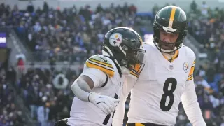 Rodgers, Tomlin and the Steelers Aren't Done Yet; Mahomes, Reid and the Chiefs Might Be